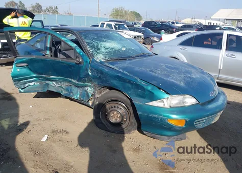 1997 Chevrolet Cavalier из США, поврежденный, VIN 1G1JC1247V7177430